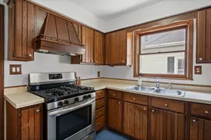 2653 E Johnson St, Madison, WI 53704 - Photo 14