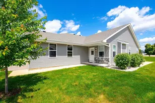 137 Bristle Wy, Edgerton, WI 53534 - Photo 28
