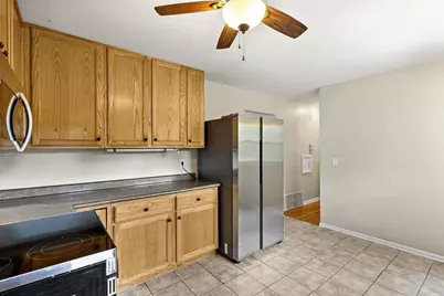 1417 Wyoming Way, Madison, WI 53704 - Photo 10
