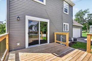 215 Roosevelt Ave, Beloit, WI 53511 - Photo 4