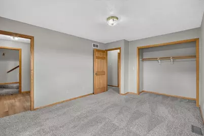 215 Roosevelt Avenue, Beloit, WI 53511 - Photo 16