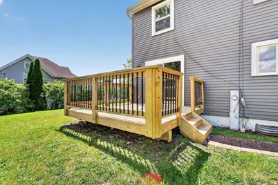 215 Roosevelt Avenue, Beloit, WI 53511 - Photo 28