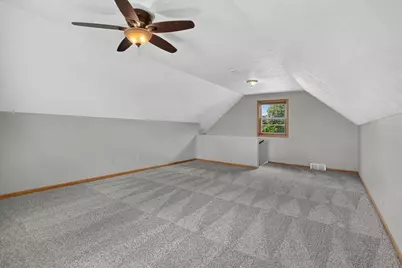 215 Roosevelt Avenue, Beloit, WI 53511 - Photo 22