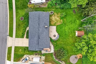 542 Woodview Dr, Sun Prairie, WI 53590 - Photo 52