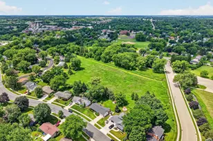 542 Woodview Dr, Sun Prairie, WI 53590 - Photo 60