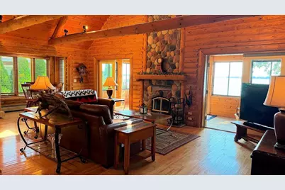 N10598 Howard Drive, Fox Lake, WI 53933 - Photo 8