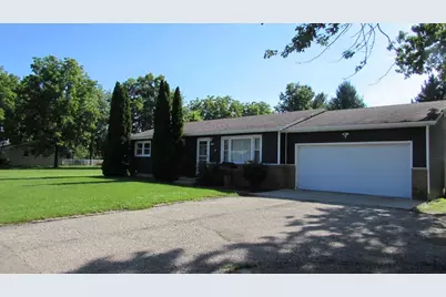 2387 S Park Avenue, Beloit, WI 53511 - Photo 2