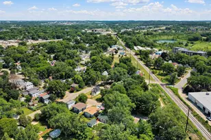 219 Memphis Ave, Madison, WI 53714 - Photo 8
