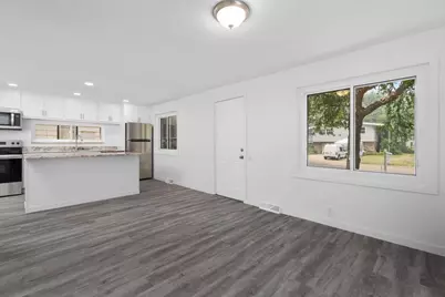 219 Memphis Avenue, Madison, WI 53714 - Photo 12