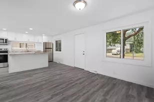 219 Memphis Ave, Madison, WI 53714 - Photo 12