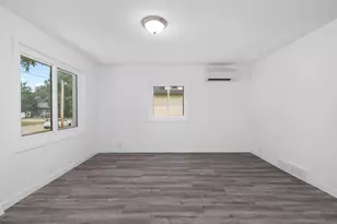 219 Memphis Ave, Madison, WI 53714 - Photo 6