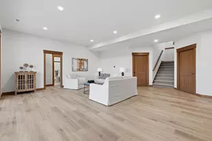 6651 Lucas Ln, Sun Prairie, WI 53598 - Photo 48