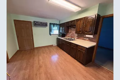 1838 S Osborne Avenue, Janesville, WI 53546 - Photo 6