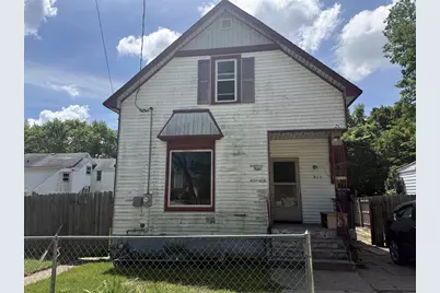 512 Roosevelt Avenue, Beloit, WI 53511 - Photo 2