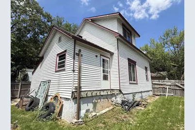 512 Roosevelt Avenue, Beloit, WI 53511 - Photo 14