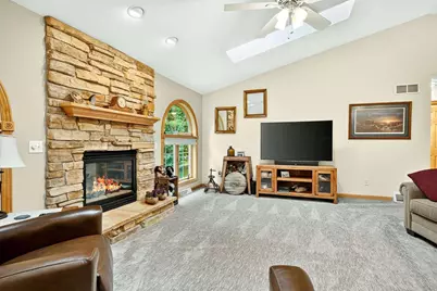 6101 Holscher Road, Mcfarland, WI 53558 - Photo 22