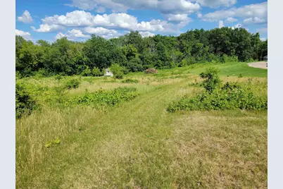 N4524 Prairie Knoll Circle, Portage, WI 53901 - Photo 6