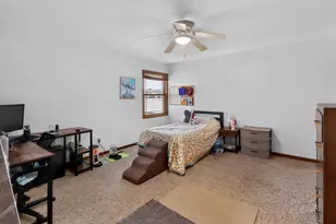 3179 S Davis Dr, Beloit, WI 53511 - Photo 22
