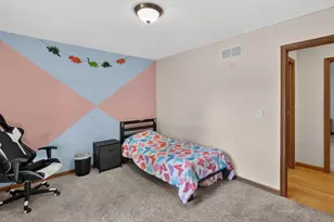 3179 S Davis Dr, Beloit, WI 53511 - Photo 20