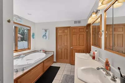 3179 S Davis Drive, Beloit, WI 53511 - Photo 18