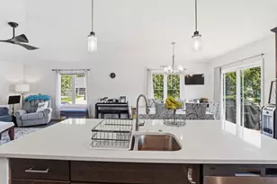 233 Greenway Cir, Deerfield, WI 53531 - Photo 12