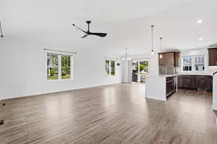 233 Greenway Cir, Deerfield, WI 53531 - Photo 6