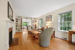 1111 Amherst Dr, Madison, WI 53705 - Photo 4