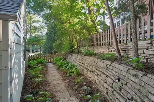 1111 Amherst Dr, Madison, WI 53705 - Photo 28