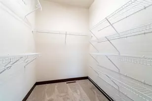 9406 Silverstone Ln, Madison, WI 53593 - Photo 24