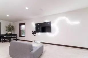 9406 Silverstone Ln, Madison, WI 53593 - Photo 32