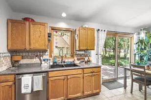 1036 Villa Cir, Sun Prairie, WI 53590 - Photo 12