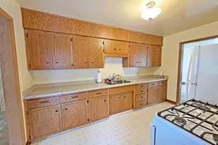 1404 Center St, Watertown, WI 53098 - Photo 20