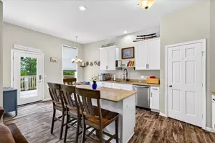 932 E Lauderdale Ct, Edgerton, WI 53534 - Photo 10