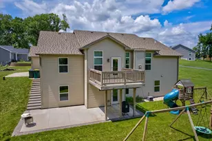 932 E Lauderdale Ct, Edgerton, WI 53534 - Photo 6