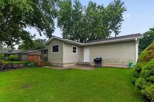 494 Hyland Dr, Stoughton, WI 53589 - Photo 32