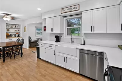 494 Hyland Drive, Stoughton, WI 53589 - Photo 8