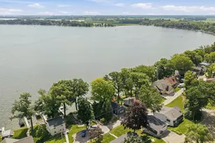 N10524 Howard Ave, Fox Lake, WI 53933 - Photo 14