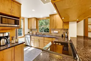 2638 Mason St, Madison, WI 53705 - Photo 6