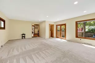 2638 Mason St, Madison, WI 53705 - Photo 16