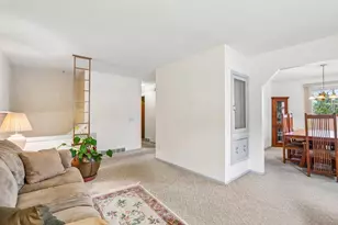 6008 Exchange St, Mcfarland, WI 53558 - Photo 8