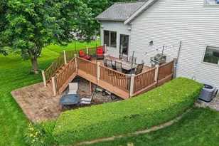 610 Pleasant Valley Pkwy, Waunakee, WI 53597 - Photo 54