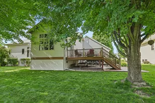 610 Pleasant Valley Pkwy, Waunakee, WI 53597 - Photo 48