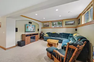 610 Pleasant Valley Pkwy, Waunakee, WI 53597 - Photo 32