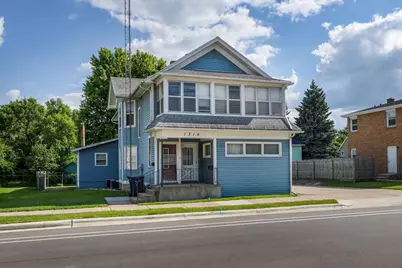 1315 W Court Street, Janesville, WI 53548 - Photo 2