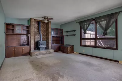 1315 W Court Street, Janesville, WI 53548 - Photo 22