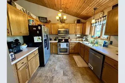 506 S Varnum Street, South Wayne, WI 53587 - Photo 18
