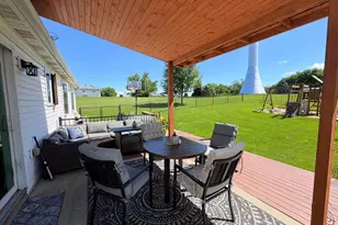 506 S Varnum St, South Wayne, WI 53587 - Photo 8