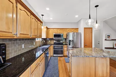236 Westend Circle, Sun Prairie, WI 53590 - Photo 8