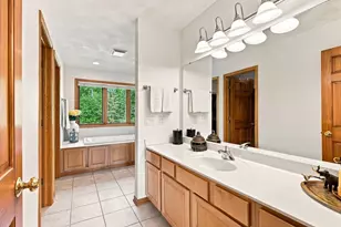 1802 Autumn Hill Dr, Verona, WI 53593 - Photo 34
