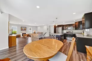 1264 Crane Meadow Way, Sun Prairie, WI 53590 - Photo 12